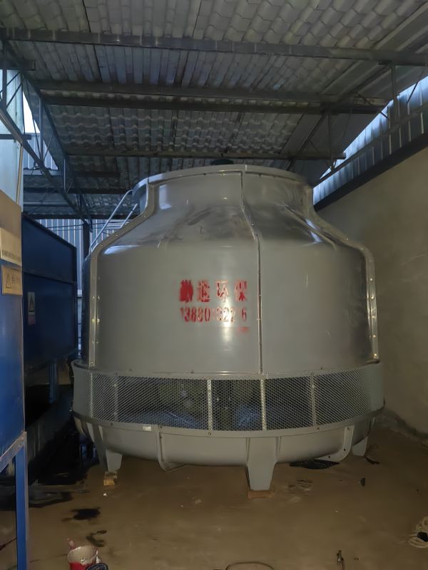 凉山1<strong>200t玻璃钢冷却塔</strong>